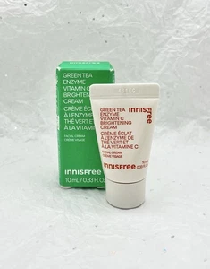 Crema iluminadora de vitamina C enzima té verde Innisfree 10 ml/.33 oz tamaño de viaje - Imagen 1 de 8