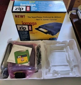 Iomega 250 Mo port parallèle externe Zip 250 Drive dans sa boîte d'origine - Photo 1/4