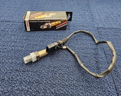 Bosch 16327 Downstream Oxygen Sensor for 2016 Audi A8 Quattro - Image 1 of 4