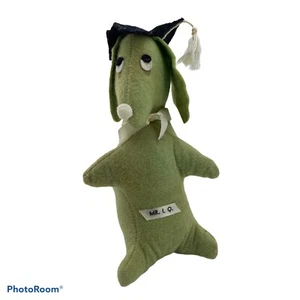 Vintage SomeWhat Rare Mr. I.Q. Graduate Stuffed Dog By Stuart S Creation  - Imagen 1 de 11
