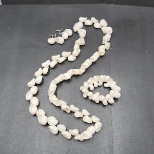 Juego de pendientes vintage de collar concha de mar blanco clip tornillo trasero - Imagen 1 de 10