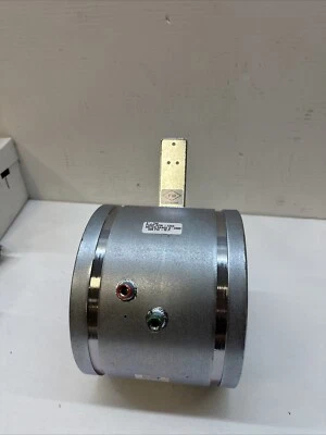 Válvula 8” 750 Bomba GPM 1250 Metros Rango 500 PSI  Foto 1 de 3