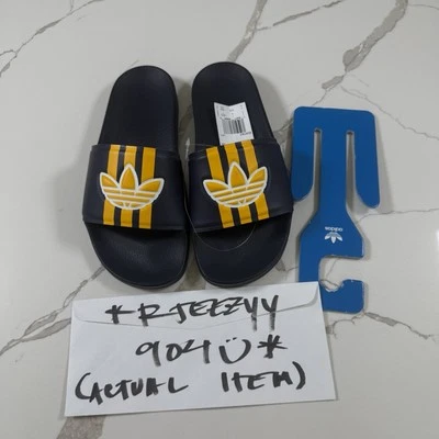 Sandalias informales Adidas Adilette Slides azules talla 7 para hombre $50 ID5787 Foto 1 de 4
