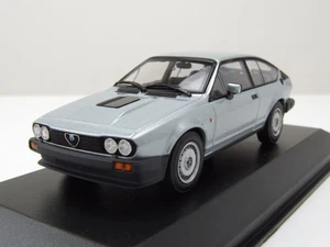 MAXICHAMPS - 1983 ALFA ROMEO GTV 6 plata - 1/43 - MXC940120141 - Imagen 1 de 8