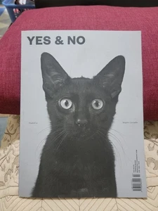 YES & NO Magazine Issue No. 03:02 Studio Cat / Brigitte Lacombe - Picture 1 of 18