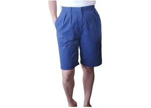 Vintage pleated navy Knee Length shorts by Gloria Vanderbilt - Picture 1 of 7
