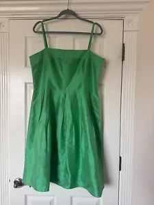 Lauren Ralph Lauren 100% Silk Apple Green Spaghetti Strap Lined Dress Size 16 - Picture 1 of 5