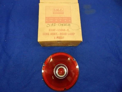 Новый из старых запасов 61 объектив заднего фонаря Ford Galaxie Fairlane #C1AZ-13450-A - Изображение 1 из 4