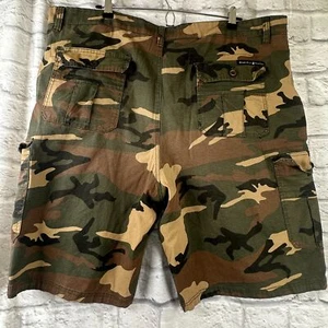 Beverly Hills Polo Club Mens Cargo Shorts 42 Waist Green Camo 6-Pocket - Picture 1 of 9
