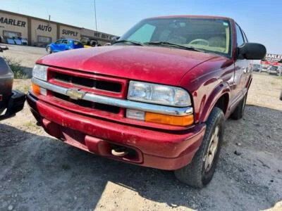 Used Fuel Pump fits: 1999 Chevrolet Blazer s10/jimmy s15 Pump Assembly Grade A - Image 1 of 4