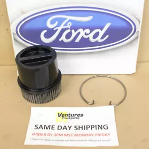 1999-2004 Ford F250 F350 F450 F550 Excursion 4X4 OEM Manual Only Locking Hub - Picture 1 of 6