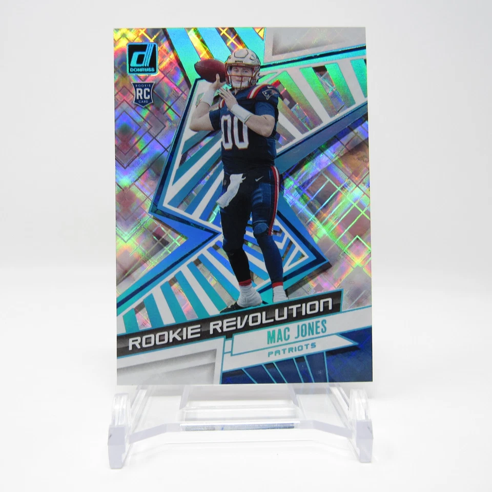 2021 Panini Donruss Mac Jones Rookie Revolution Cosmic RC 05/100 SP REV-MJO - Image 1 of 4