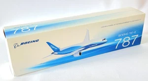 Boeing 787-8 Casa/Librea de demostración Premium Ajuste a presión Hogan Coleccionistas Modelo 1:200 - Imagen 1 de 6