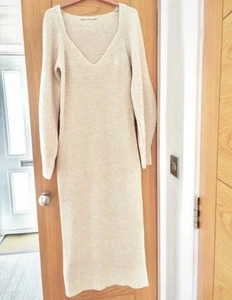 Ladies Long Jumper Dress. Used. Soft. Cosy. VGC. Cream. Worn Once. Size 12. F&F. - Picture 1 of 7