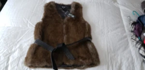 NWT Apt.9 Faux Fur Vest  Sz. Small  Brown NEW - Picture 1 of 3