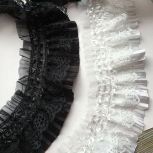Abito da sposa in pizzo chiffon a pieghe finiture arricciate ricamo nastro nastro cucito - Foto 1 di 8