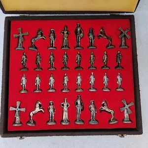 Juego de ajedrez vintage Italfama DON QUIJOTE piezas enchapadas en plata y bronce años 60 - Imagen 1 de 22