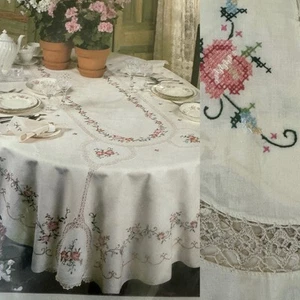 Mantel y servilletas de encaje de ganchillo punto de cruz manual muestreador de banquetes KEECO 68 86 - Imagen 1 de 9