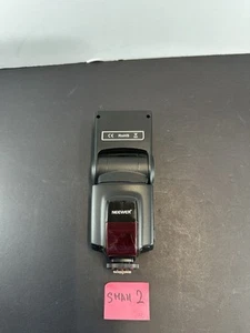 Neewer TT560 Flash Speedlite for Canon - Picture 1 of 8