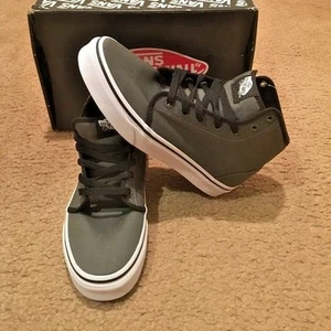 NEU Vans 106 Hi Gunmetal/True White Sneaker VN0RQM803 - Bild 1 von 4
