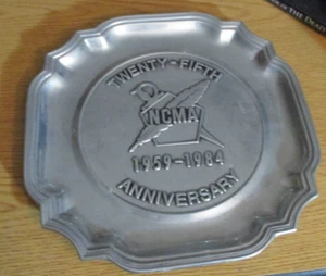 NCMA Twenty-Fifth Anniversary, 1959-1984 pewter 10" dish - Imagen 1 de 2