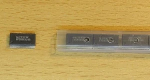 16x 74LVCR16224 16-bit Bus-Transceiver von TI, 3-State-Outputs, 2,7-3,6V SSOP-48 - Bild 1 von 1