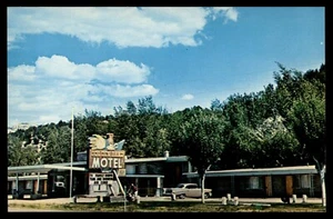 Postcard Golden Hand Motel Sign & Exterior, Mt. Carmel Junction, Utah UNP - Picture 1 of 2