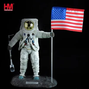 Neil Armstrong First Man On the Moon NASA Apollo 11 Commander HobbyMaster HF8001 - Picture 1 of 4