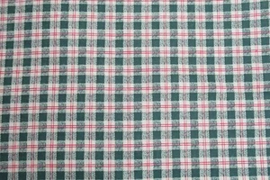FABRIC TRADITIONS 100% Cotton YARDAGE Green Red Off-White PLAID Christmas colors - Picture 1 of 4