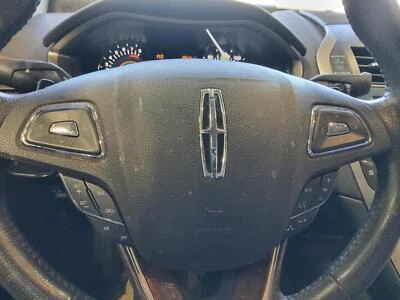 Bolsa de aire usada para volante se adapta a: Lincoln MKZ 2014 volante delantero grado A Foto 1 de 4