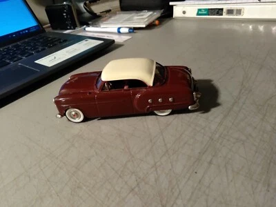 MODELOS BROOKLIN BRK #55 1:43 1951 PACKARD MAYFAIR BORGOÑA CON TAPA BLANCA Foto 1 de 4
