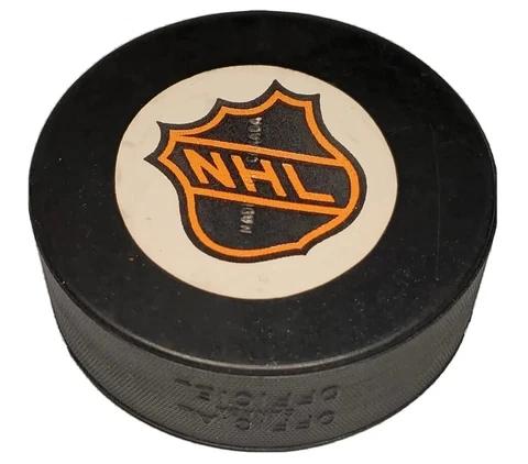 1972 THE ATLANTA FLAMES OFFICIAL PUCK Stamped Made In Canada 🇨🇦 NHL VINTAGE Cover