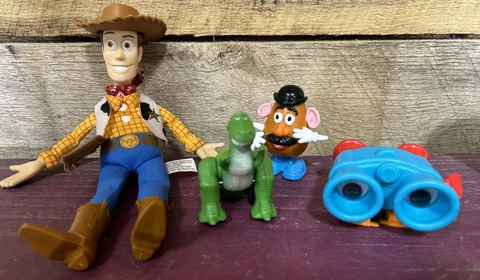 4~ 1995 Burger King Action Figure Toy Story Woody~Rex~Mr.Potato Head~Lenny Cover