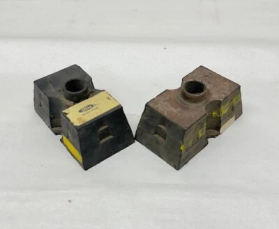 Ford Mustang 1965 1966 aislador de montaje del motor delantero C5ZZ-6038-A (con 289 especial) Foto 1 de 4