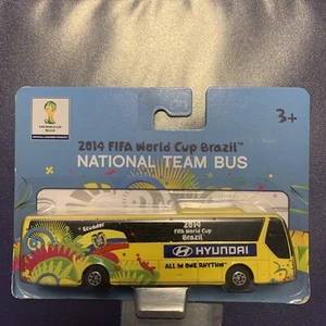MAISTO 2014 FIFA WORLD CUP BRASILIEN GELB BUS NATIONALMANNSCHAFT BUS NEE - Bild 1 von 2