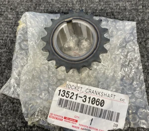 NUEVO CONJUNTO DE PIÑÓN TOYOTA GENUINO, INACTIVO (PN 13530-31011) - Imagen 1 de 2