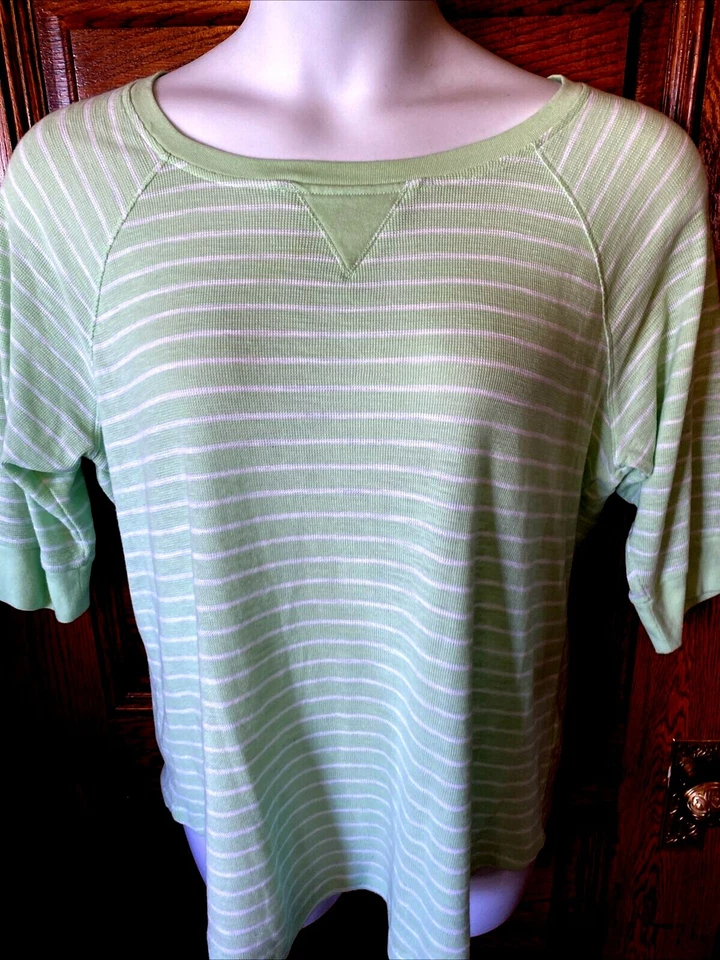 Топ CALVIN KLEIN Performance Quick Dry, весенний зеленый и белый в полоску, размер 2X  - Изображение 1 из 4