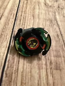 Black Dranzer F + adesivi Beyblade HASBRO VECCHIA GENERAZIONE usati - Foto 1 di 10