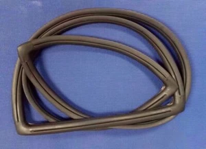 1960-1965 FORD FALCON 2/4DR SEDAN RANCHERO COMET WINDSHIELD RUBBER SEAL GASKET - Picture 1 of 1