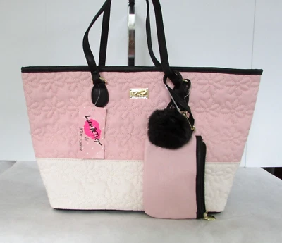 Luv Betsey Johnson Quilted Tote Shoulder Bag & Pouch Floral Daisies White NWT - Image 1 of 4