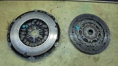 324030410 Kupplung Druckplatte LUK Ford Mondeo III BWY 2.0 TDCi - Bild 1 von 3