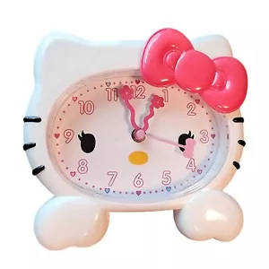 SANRIO Hello Kitty Hänge Wanduhr 2011 Vintage Sammlerstück getestet funktioniert - Bild 1 von 10