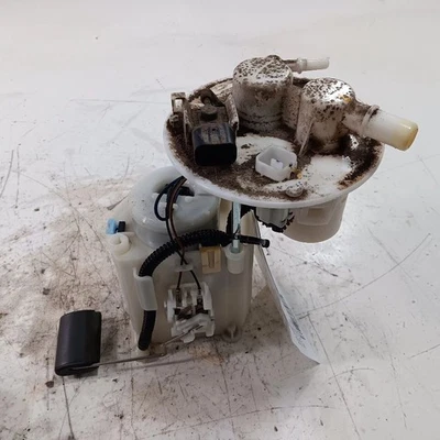 Conjunto de bomba de combustible de gas montado en tanque para Hyundai Accent 15-17 Foto 1 de 4