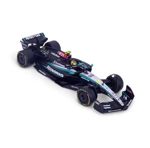1/43 Bburago - Mercedes Benz W15 #44 F1 2024 with Helmet - Lewis Hamilton - Picture 1 of 2