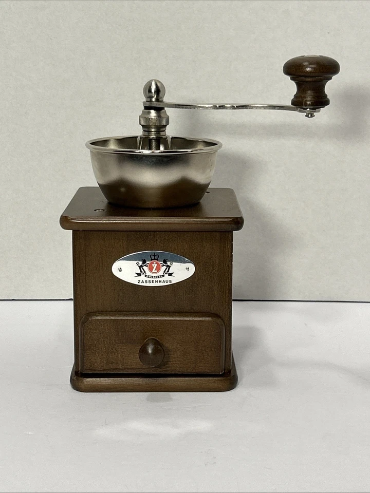 Molinillo/molinillo de café manual Zassenhaus 040012 "Brasilia" MANCHADO OSCURO usado Foto 1 de 4