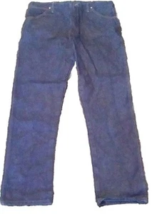 Wrangler Denim Jeans Men Size 38×32 Straight Leg Blue Medium Wash Pockets Cotton - Picture 1 of 7
