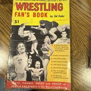 Wrestling Fan's Book by Sid Feder - Picture 1 of 24