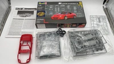 REV07391 Revell Ferrari Superamerica 1/24 kit di montaggio - Immagine 1 di 2
