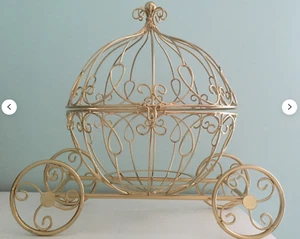 Carrello in metallo Cenerentola per centrotavola fiori, porta carte grande arredamento casa  - Foto 1 di 5