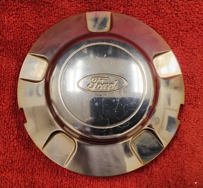 Ford Expedition : 1997, 1998, 1999, 2000, 2001, 2002, 7. 5-inch Center Cap Foto 1 de 4